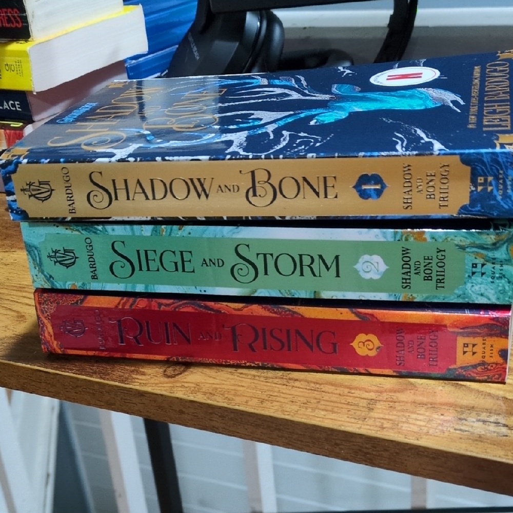 Shadow and Bone Trilogy Book Set